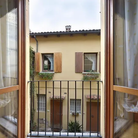 Ur-nest Sant Apollonia Apartamento