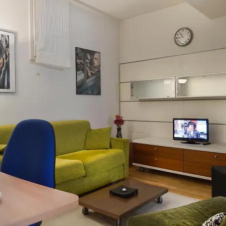 Ur-nest Sant Apollonia דירה *